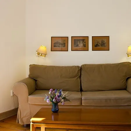 Guest house Omiros