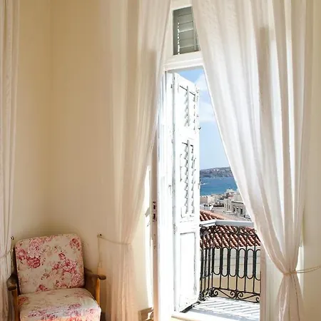 Omiros Guest house 4*