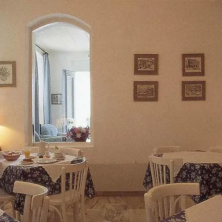 Omiros 4* Ermoupoli