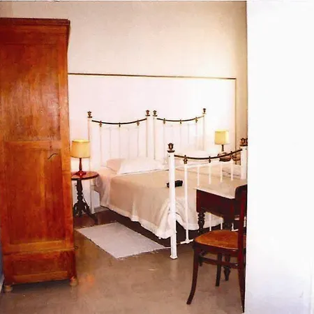 Omiros Guest house 4*