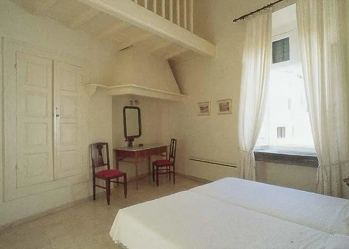 بيت ضيافة Omiros 3*