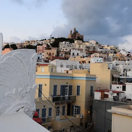 게스트하우스 Omiros 3*