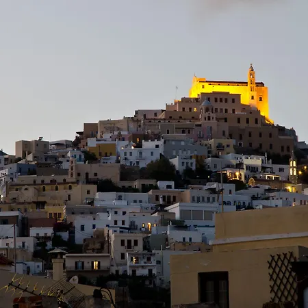 Omiros 3* 에르무폴리