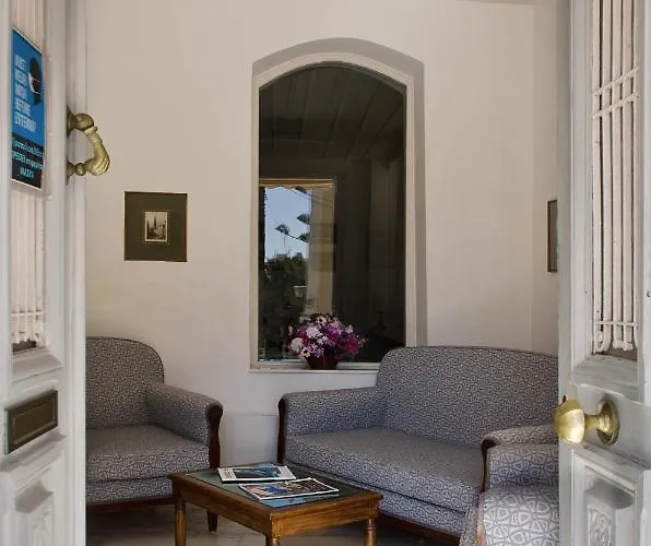 Omiros Guest house Ermoupoli