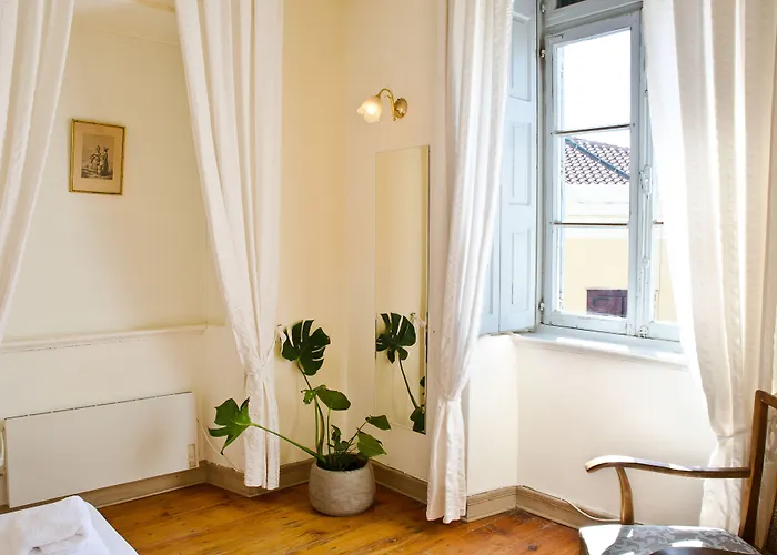 Omiros 3* 에르무폴리