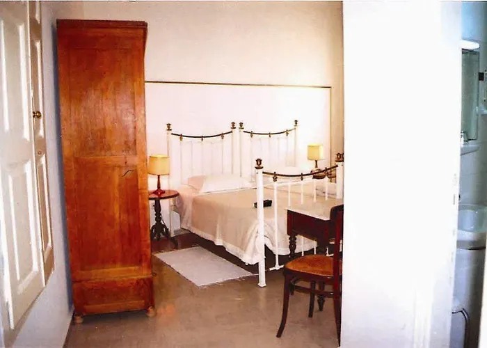 Omiros Guest house 3*